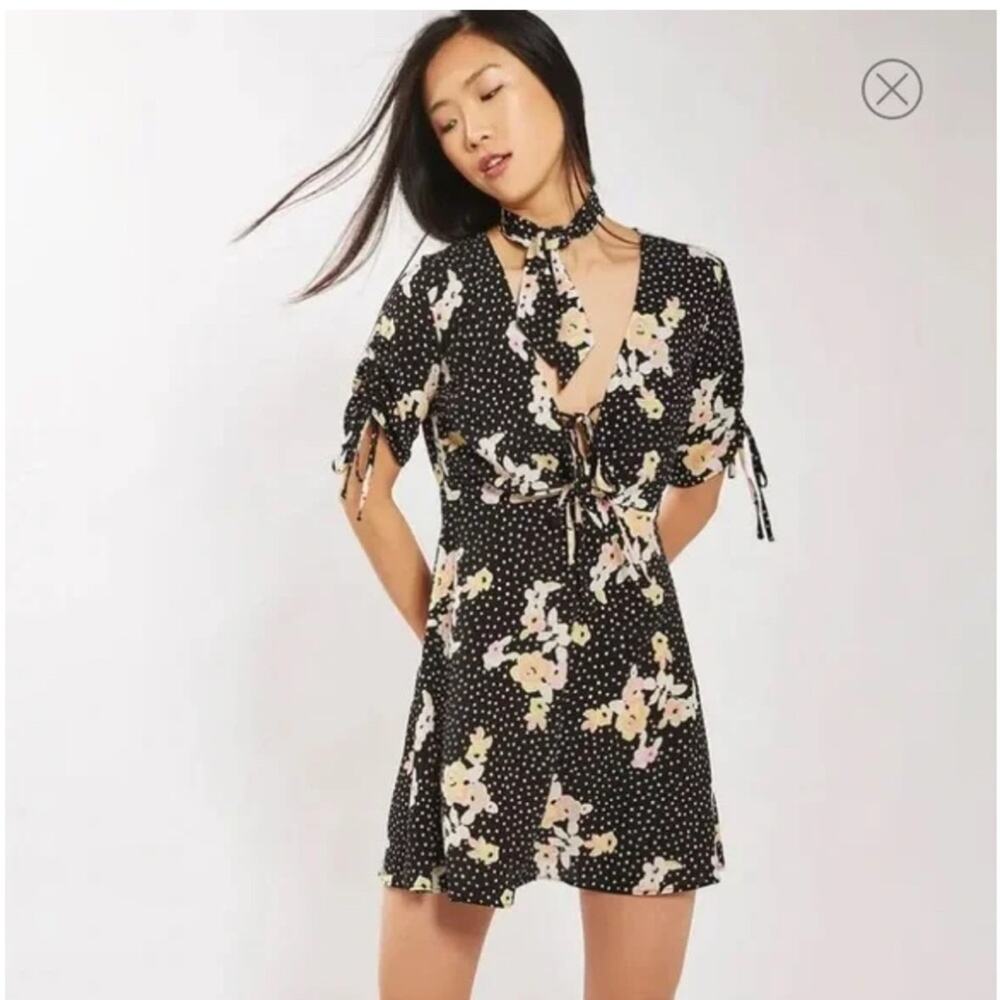 Topshop Floral Spot Tie Tea Dress Polka Dot Mini Sz 4 Black/ White